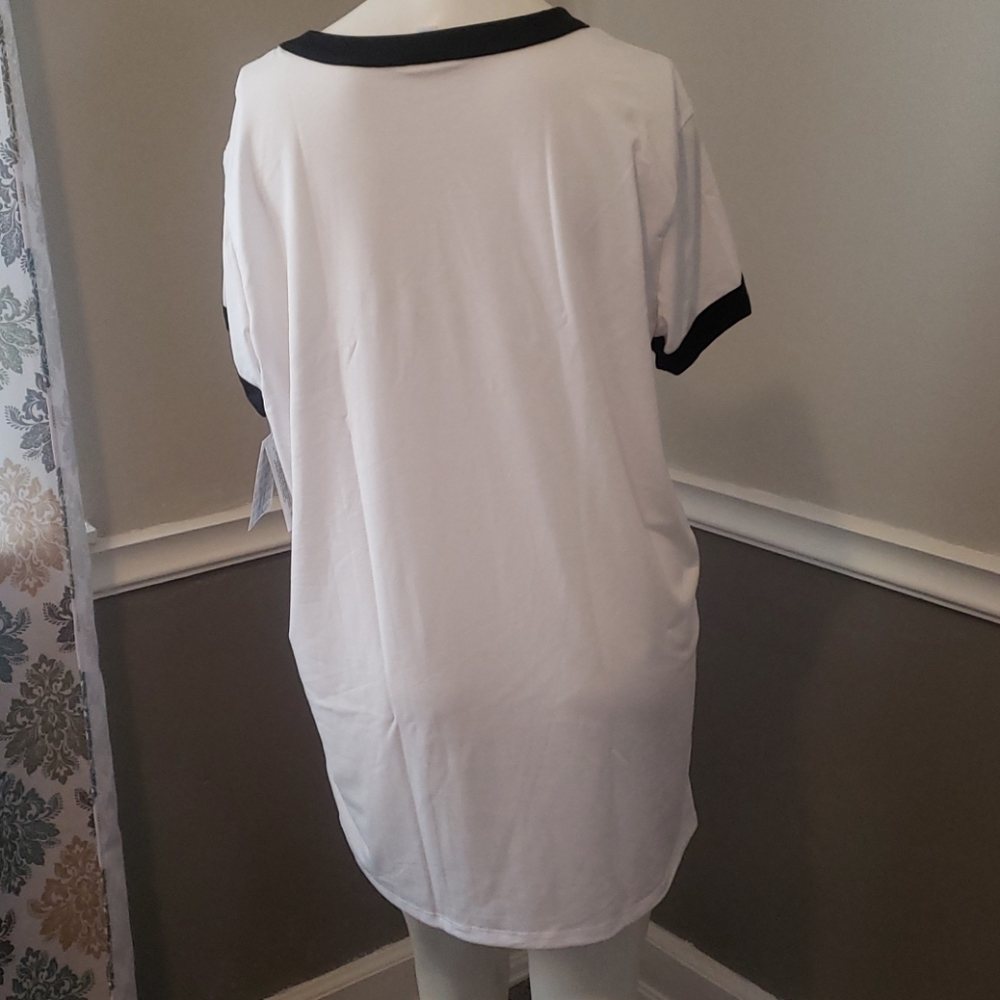 Lularoe medium liv shirt - Picture 2 of 4